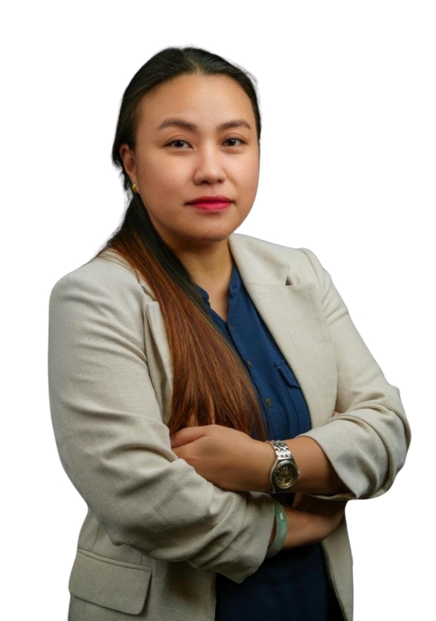 Vanessa Alvarez, HR & Accounts Manager at Estate500